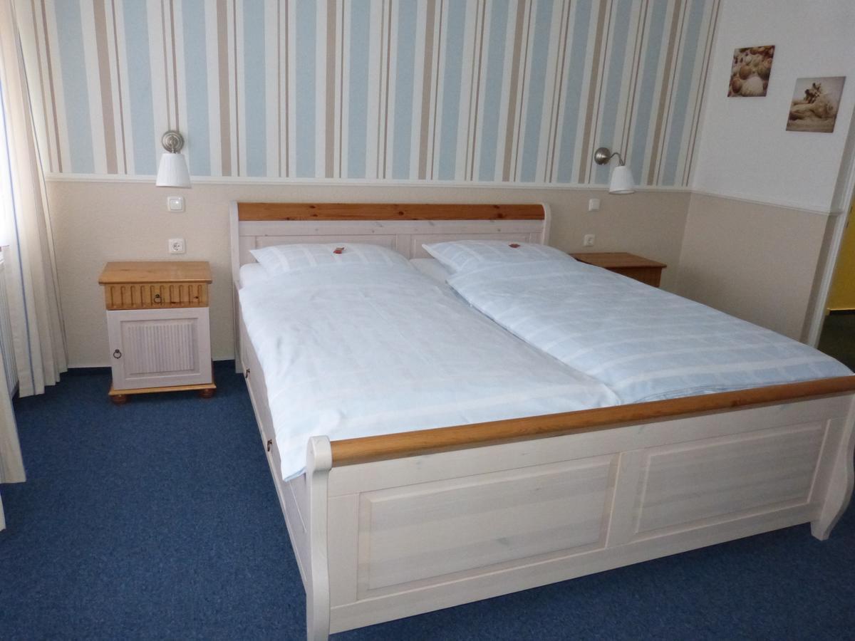 Karstens Gasthof Nordhastedt Extérieur photo