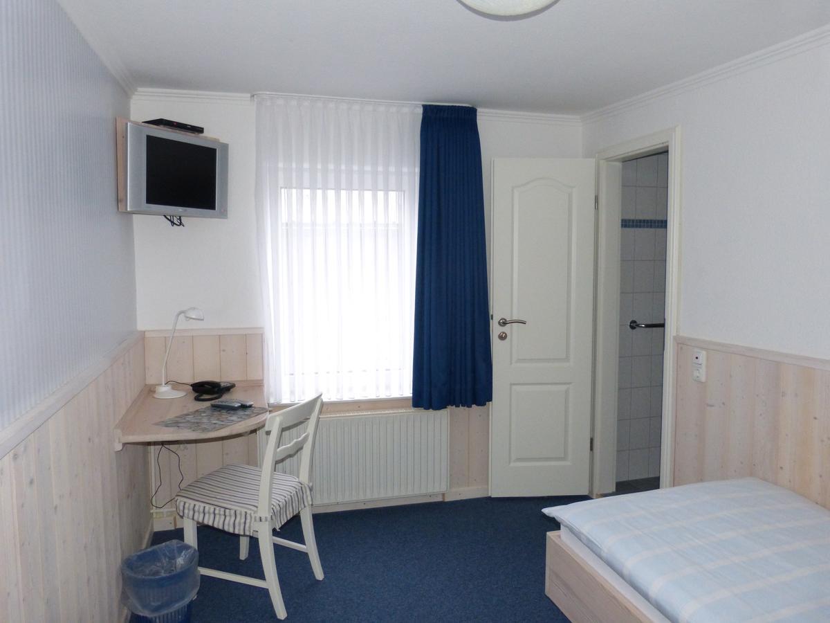 Karstens Gasthof Nordhastedt Extérieur photo